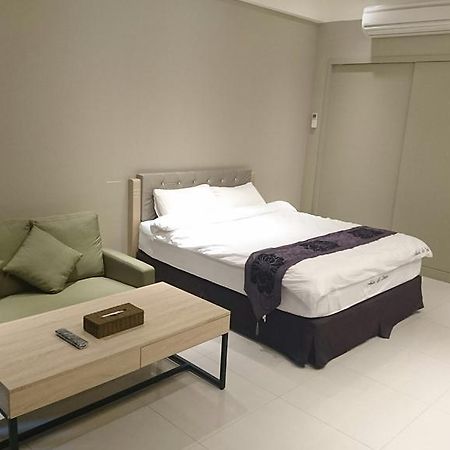 Hotel Catnap Luodong Esterno foto