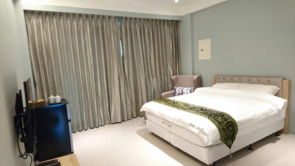 Hotel Catnap Luodong Esterno foto