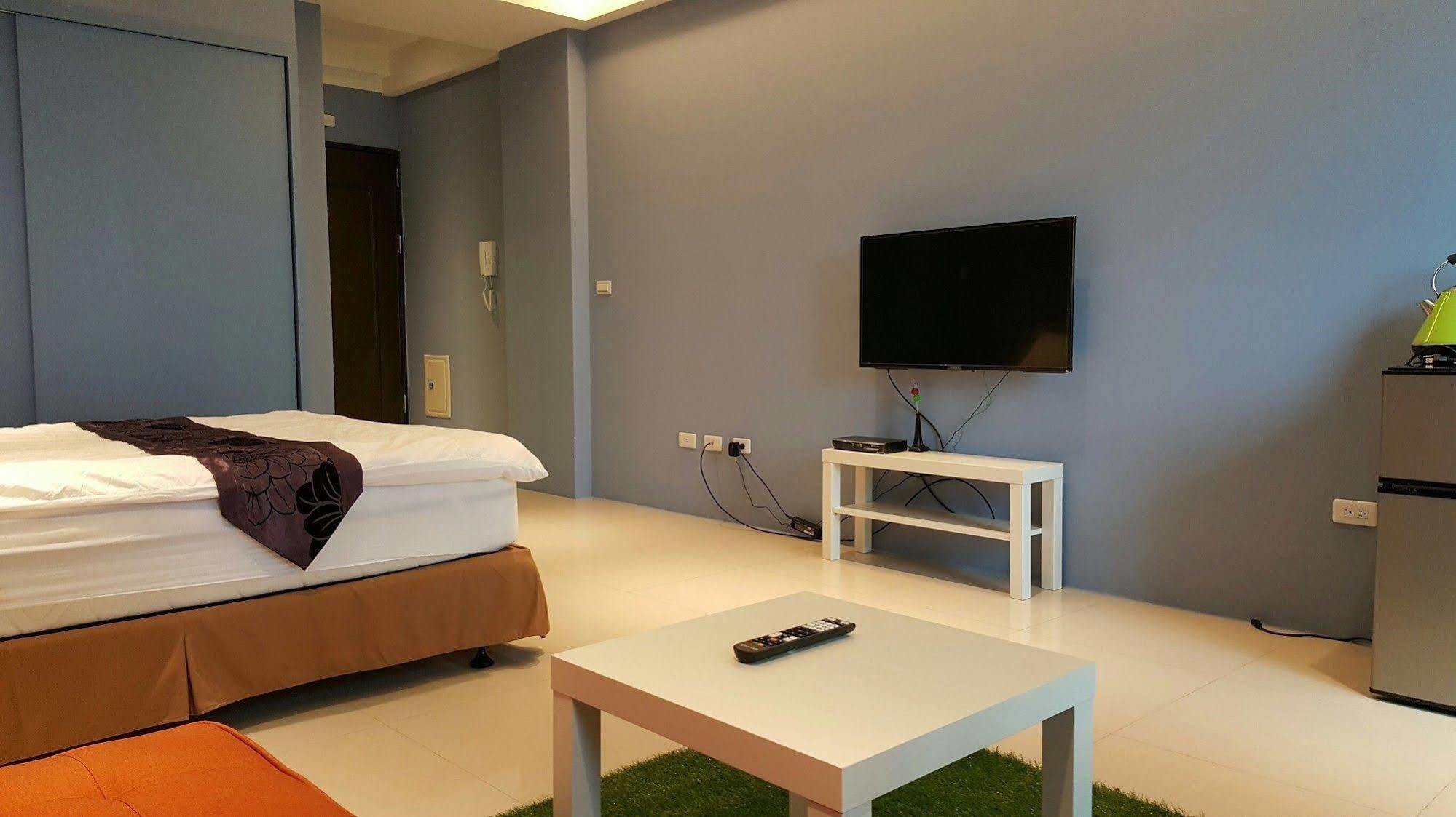 Hotel Catnap Luodong Esterno foto